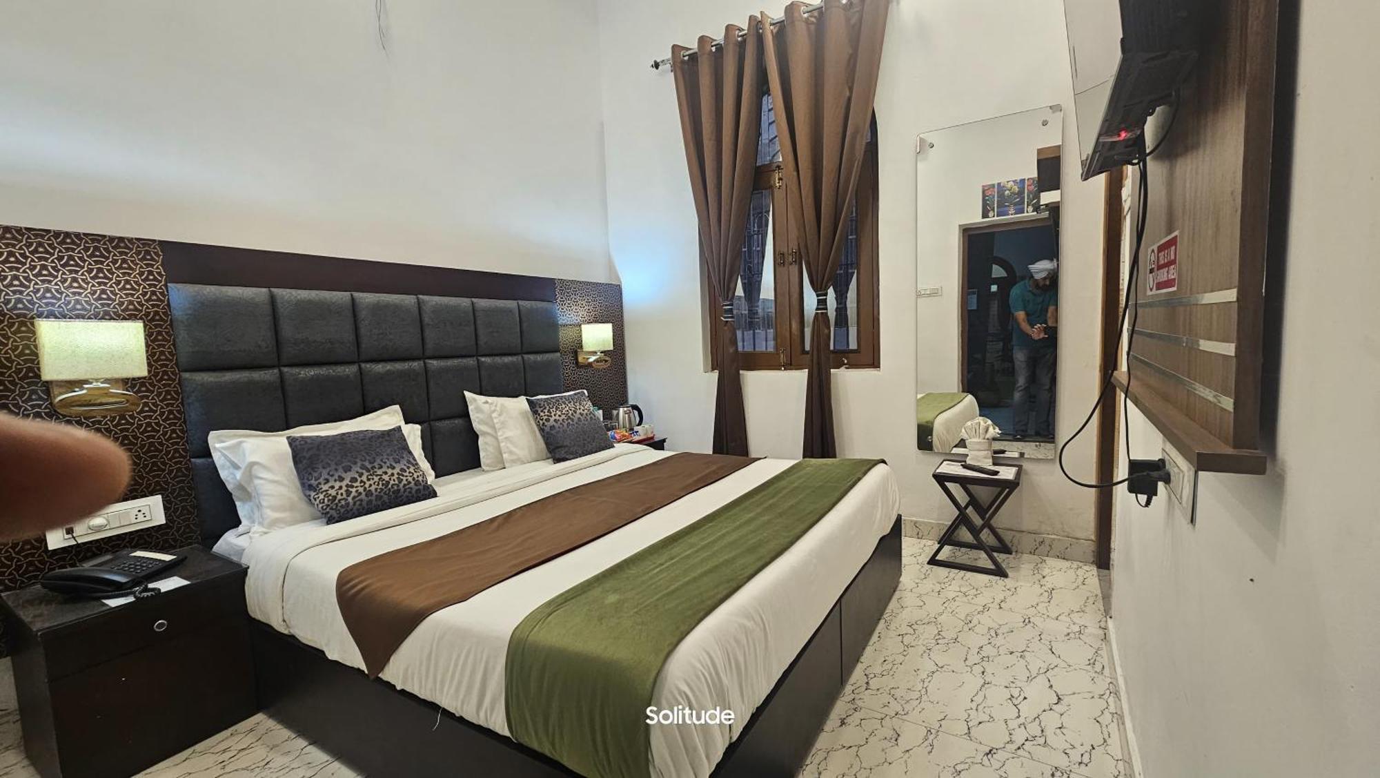 Solitude, The Boutique Hotel Haldwāni Esterno foto